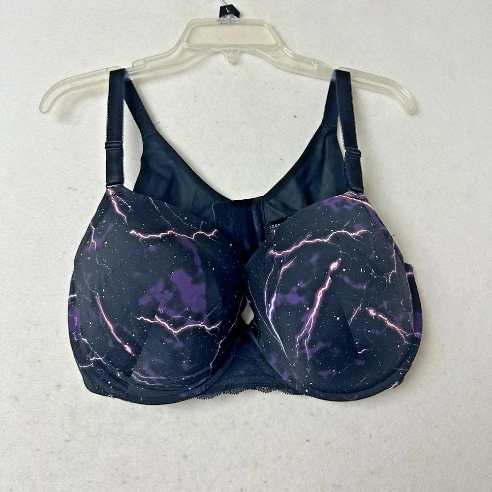 Torrid Curve 360 Back Smoothing T-Shirt Bra 42DD Purple‎ Lightning Galaxy Space